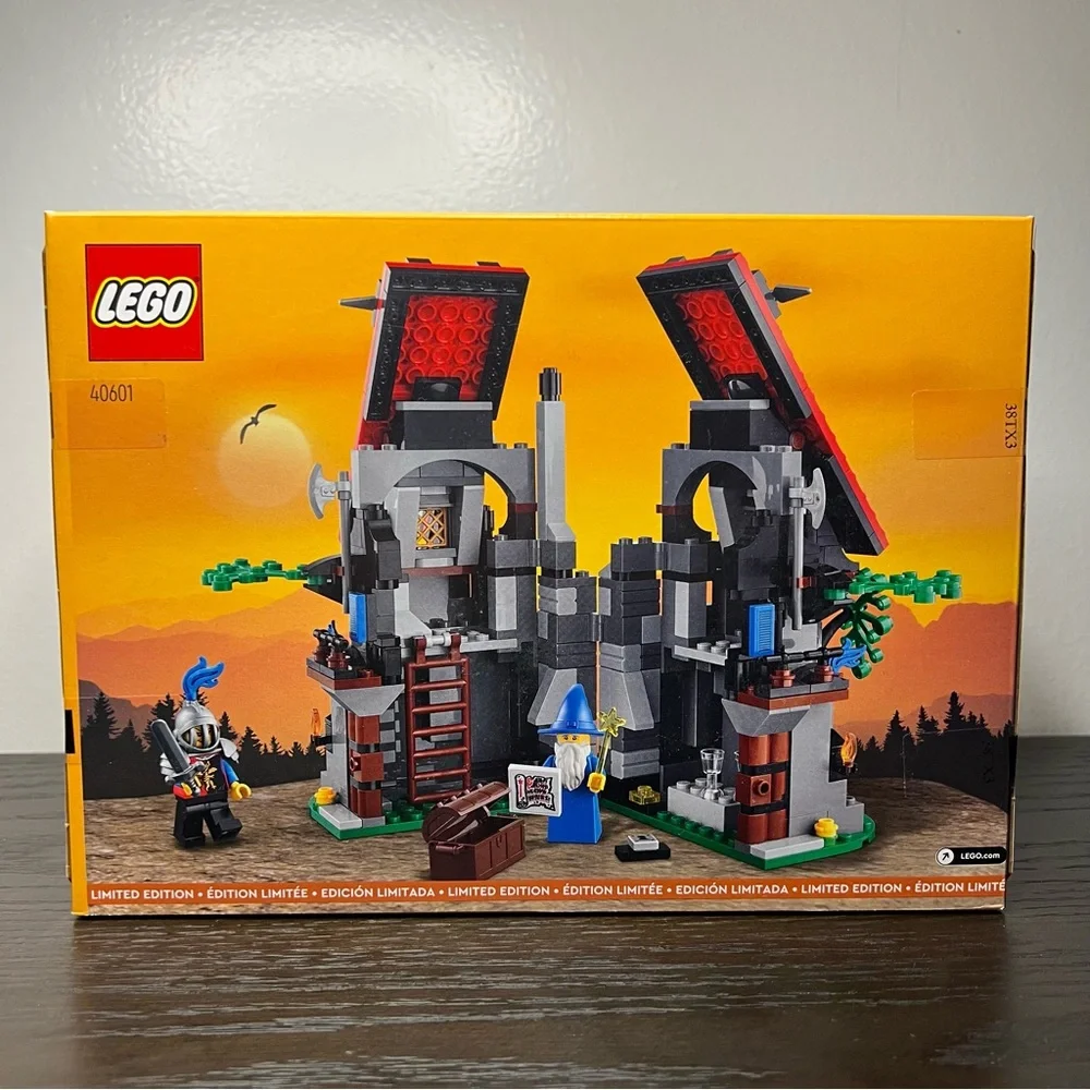 LEGO ‘Limited Edition’ Majisto’s Magical Workshop 40601 (365pcs), New in Box